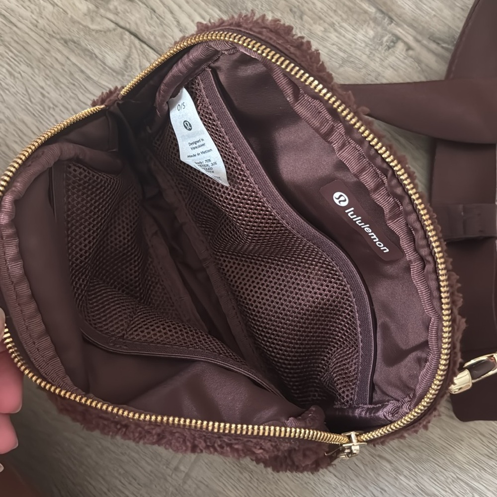 Bag - Picture 3 of 3
